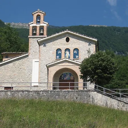 Casale Isola del Gran Sasso dʼItalia